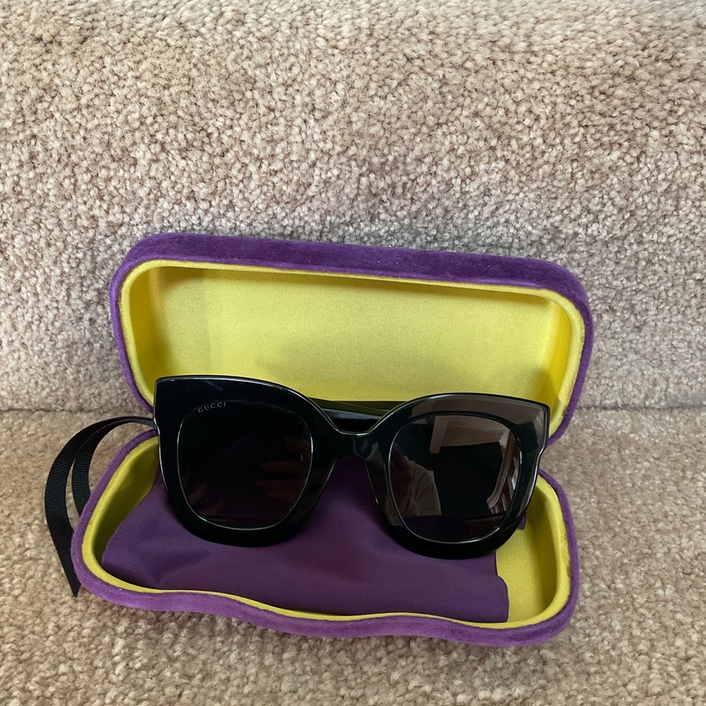 Gucci sunglasses